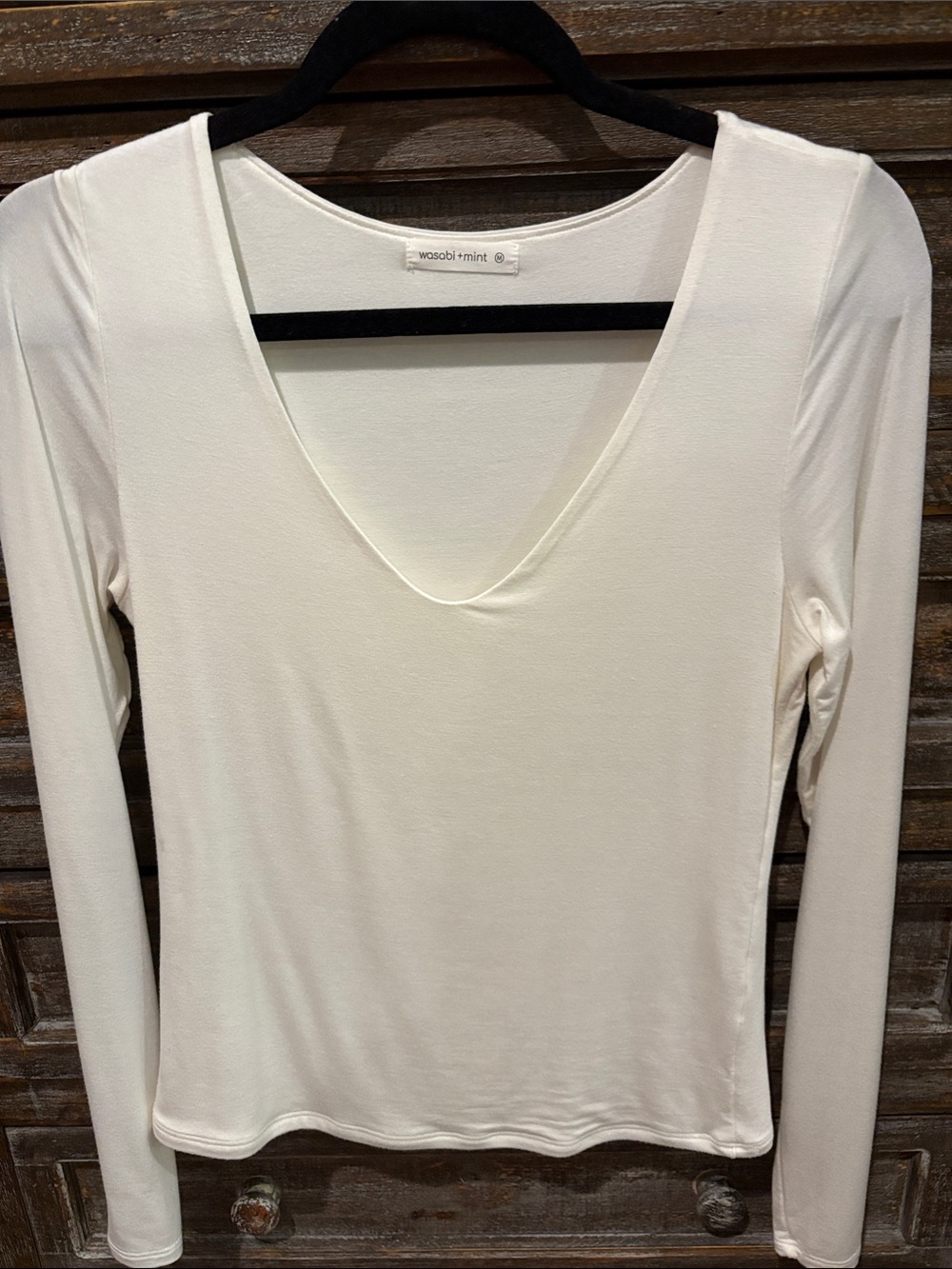 Cream V-Neck Long Sleeve Tee — Women's Essential